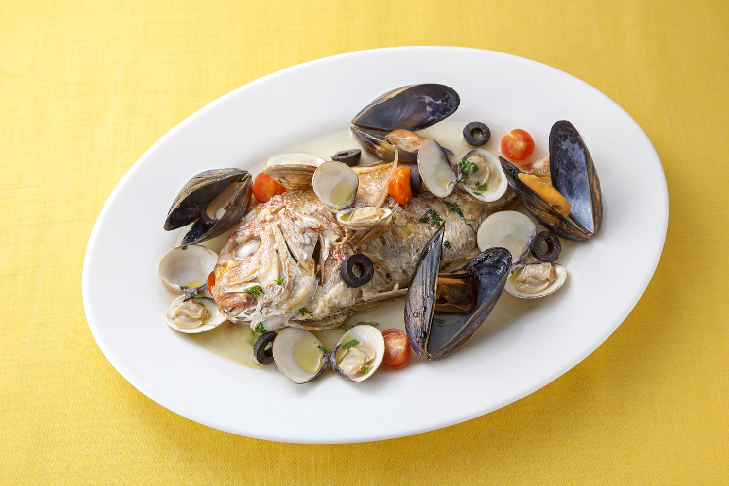 小鯛のアクアパッツァ